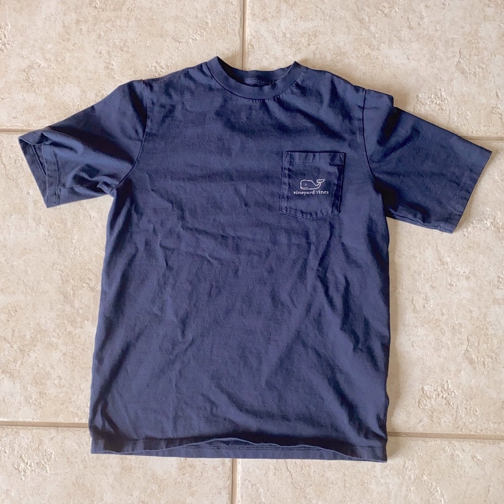 🐳Boys short sleeve Vineyard Vines shirt